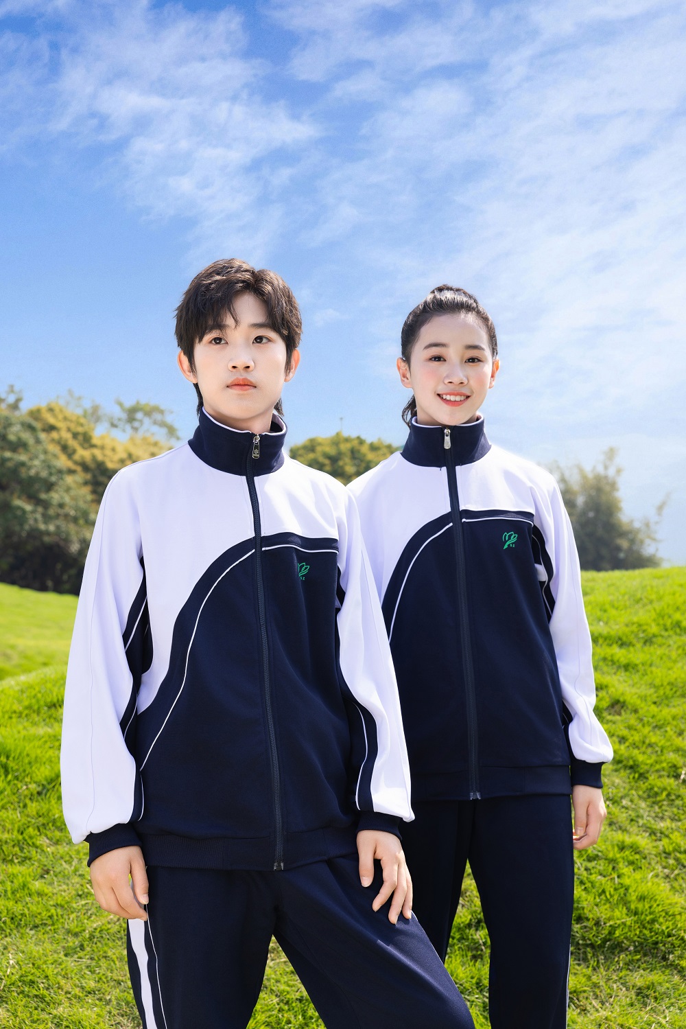 中學(xué)冬季校服
